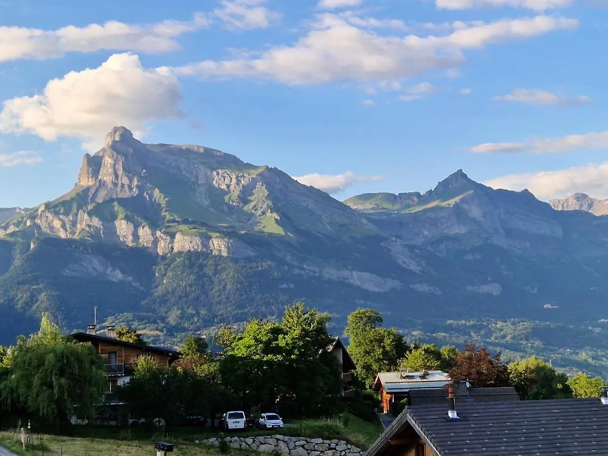 Bel Appartement 4 Pieces Pres Du Village, Parking Inclus - Fr-1-560-115 Combloux 0*,  France